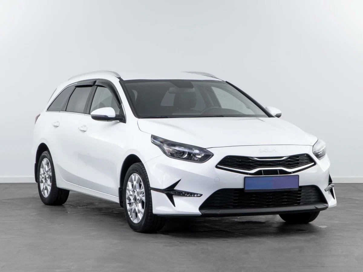 KIA Ceed SW - Изображение №0