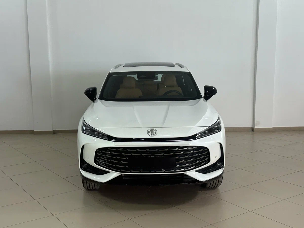 MG HS - Изображение №1