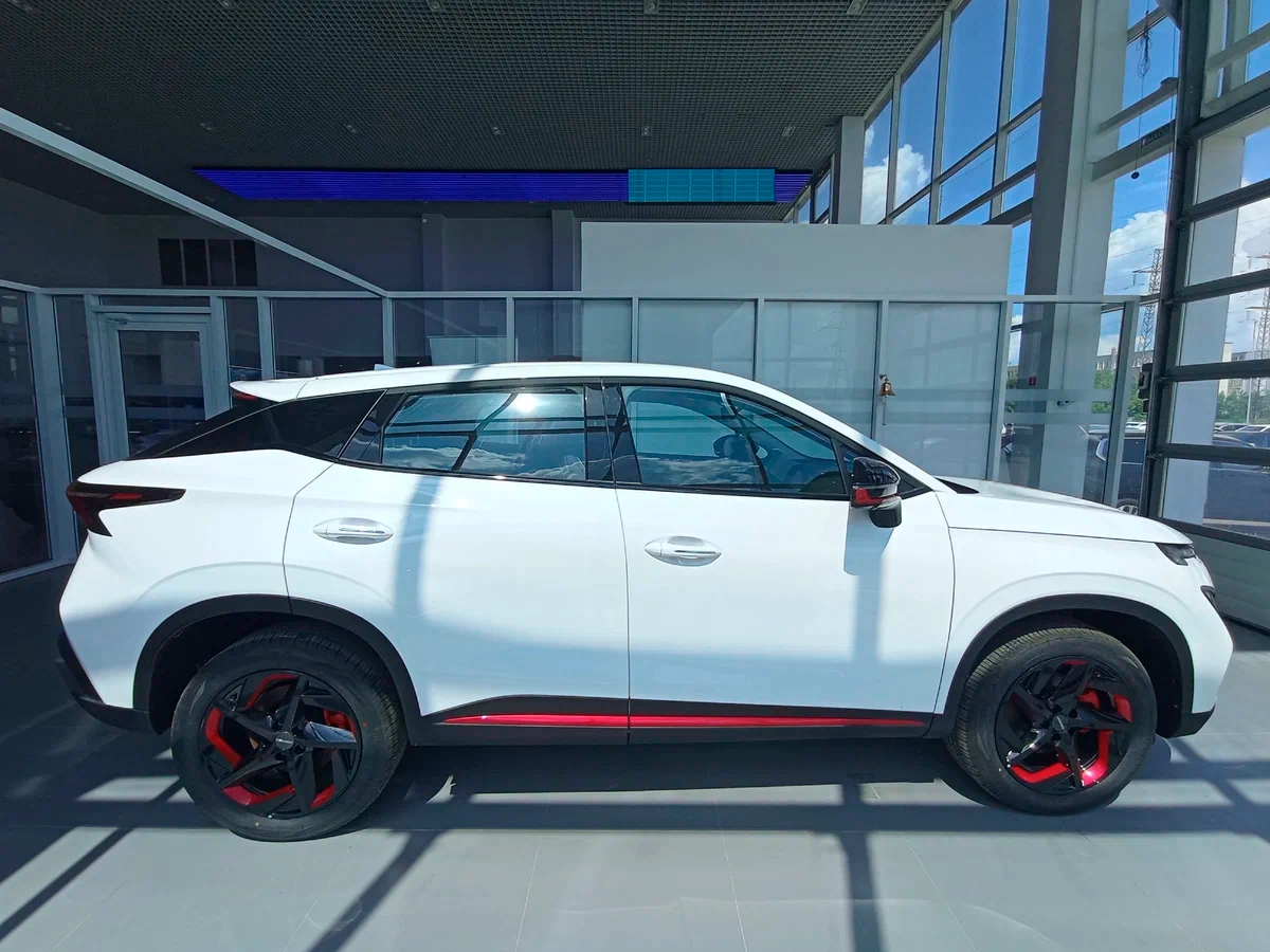 Omoda C5 - Изображение №4