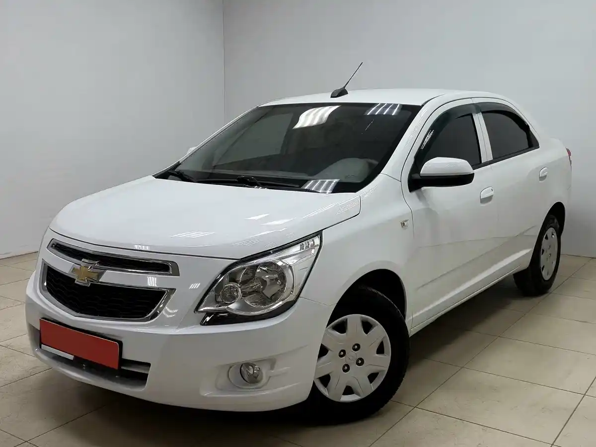 Chevrolet Cobalt - Изображение №0