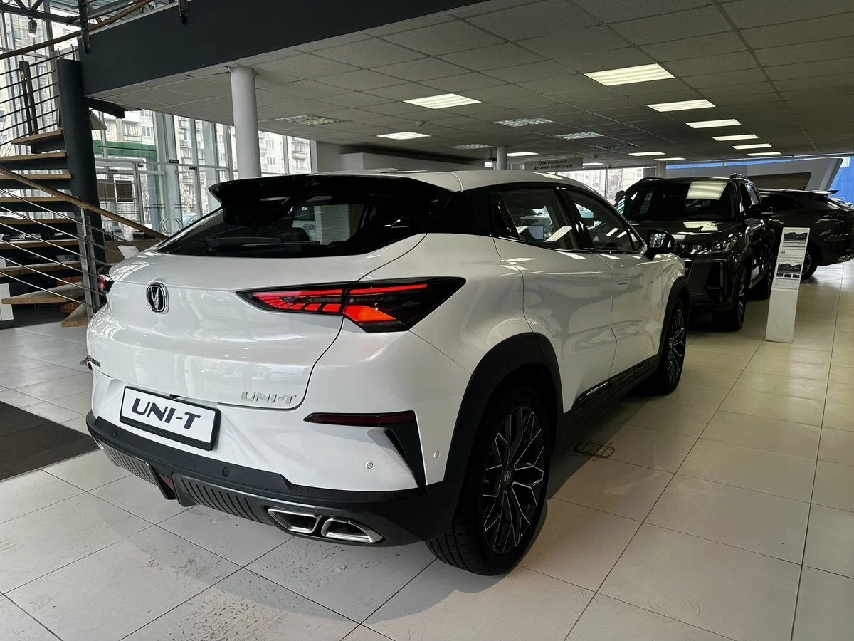 Changan UNI-T - Изображение №3