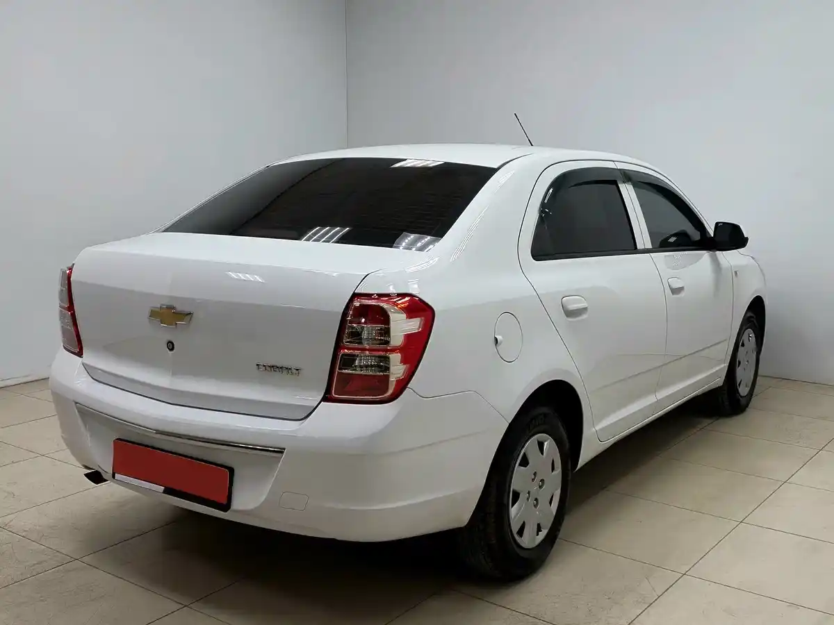 Chevrolet Cobalt - Изображение №3