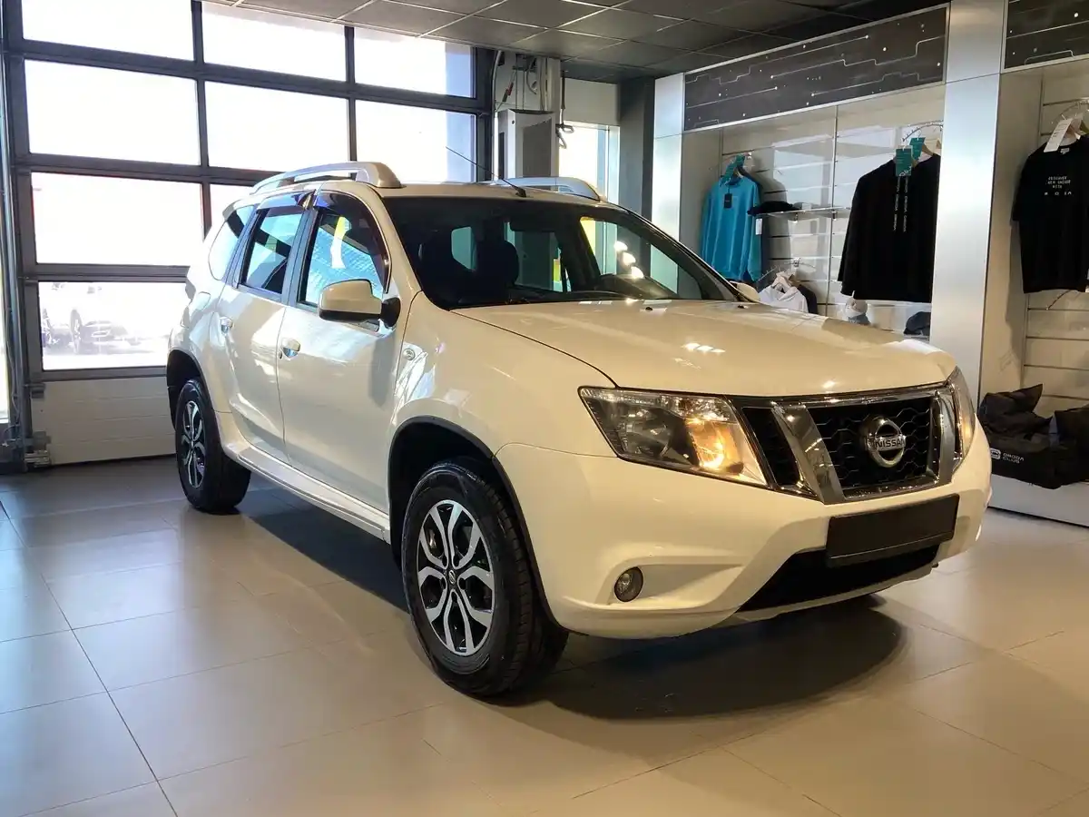 Nissan Terrano - Изображение №1