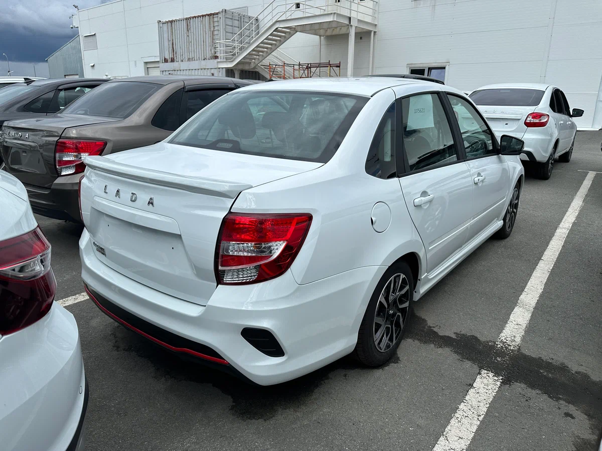 Lada Granta Sportline - Изображение №4