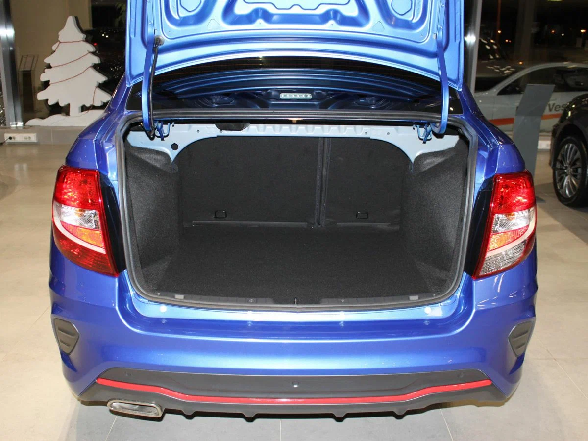 Lada Granta Drive Active - Изображение №3