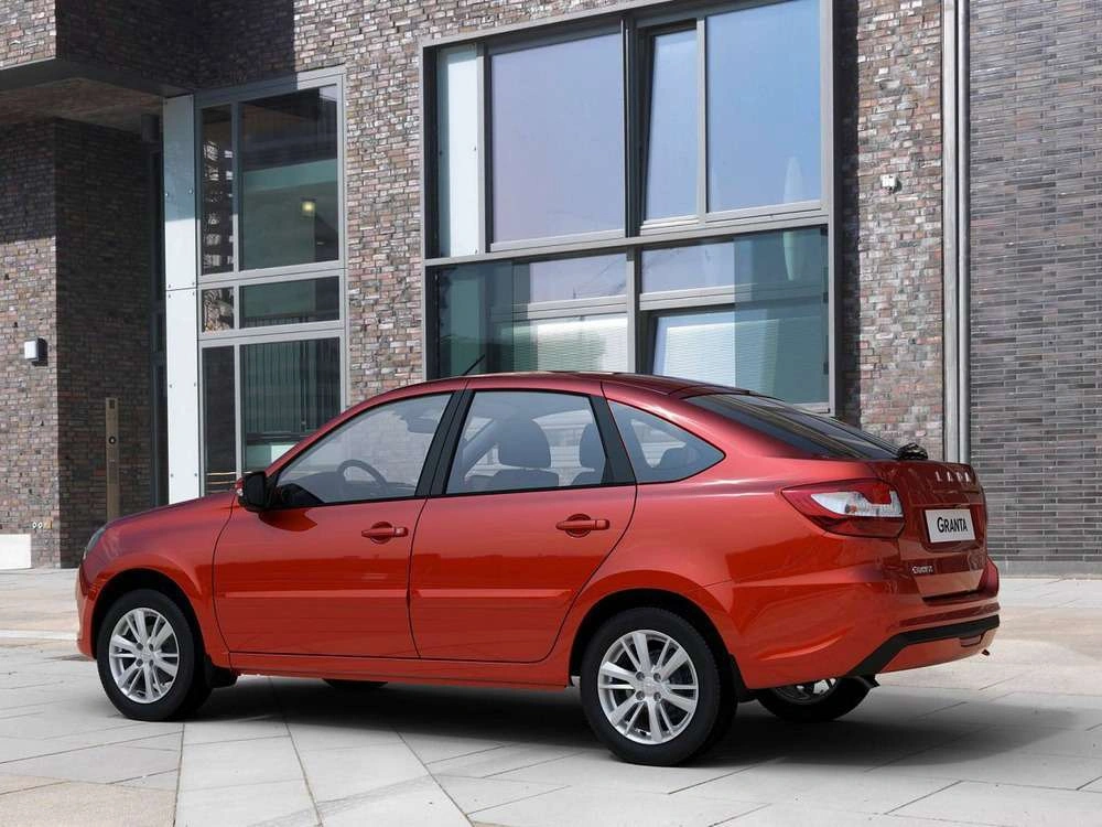 Lada Granta Лифтбек - Изображение №4
