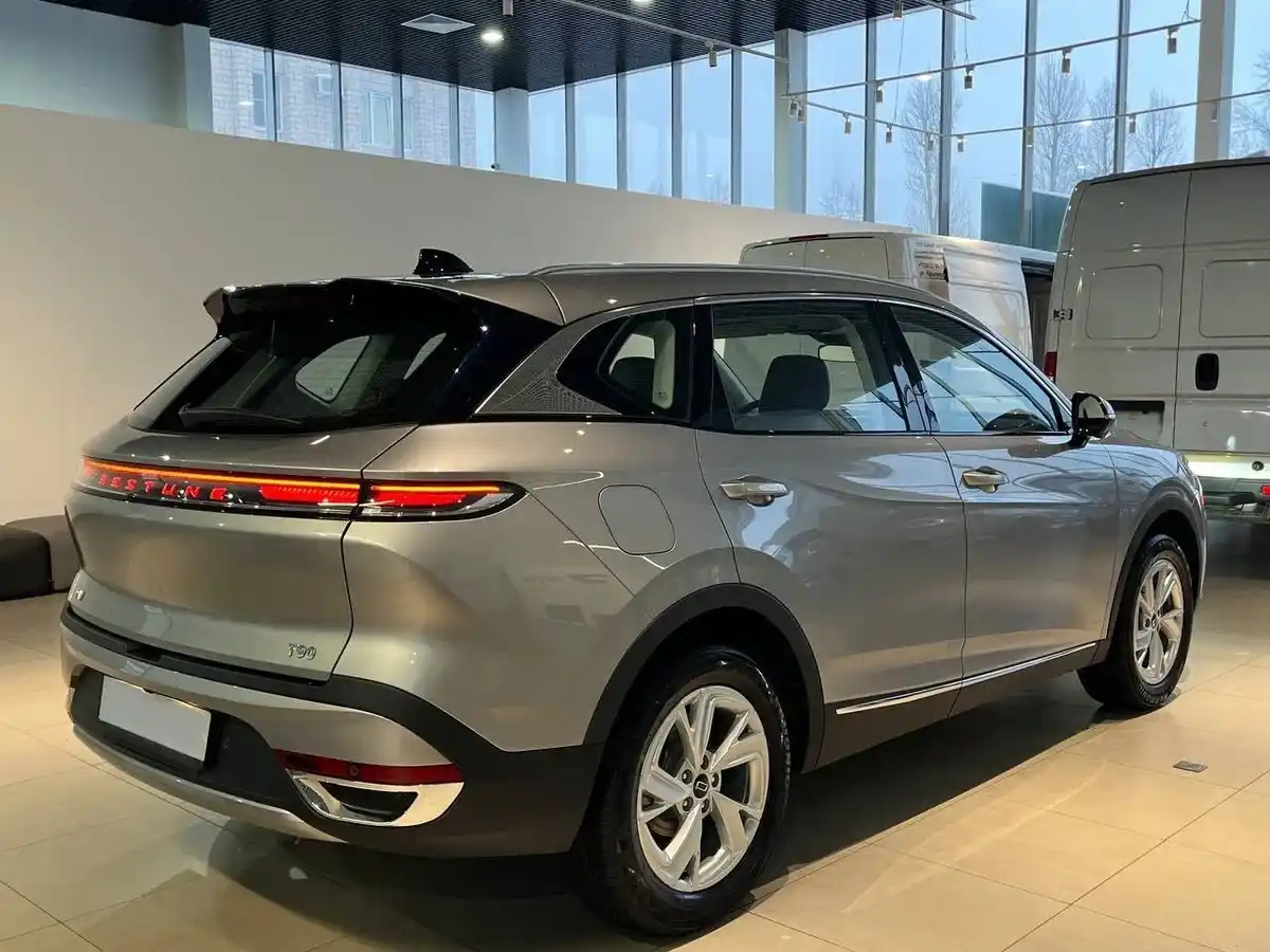 Faw Bestune T90 - Изображение №4