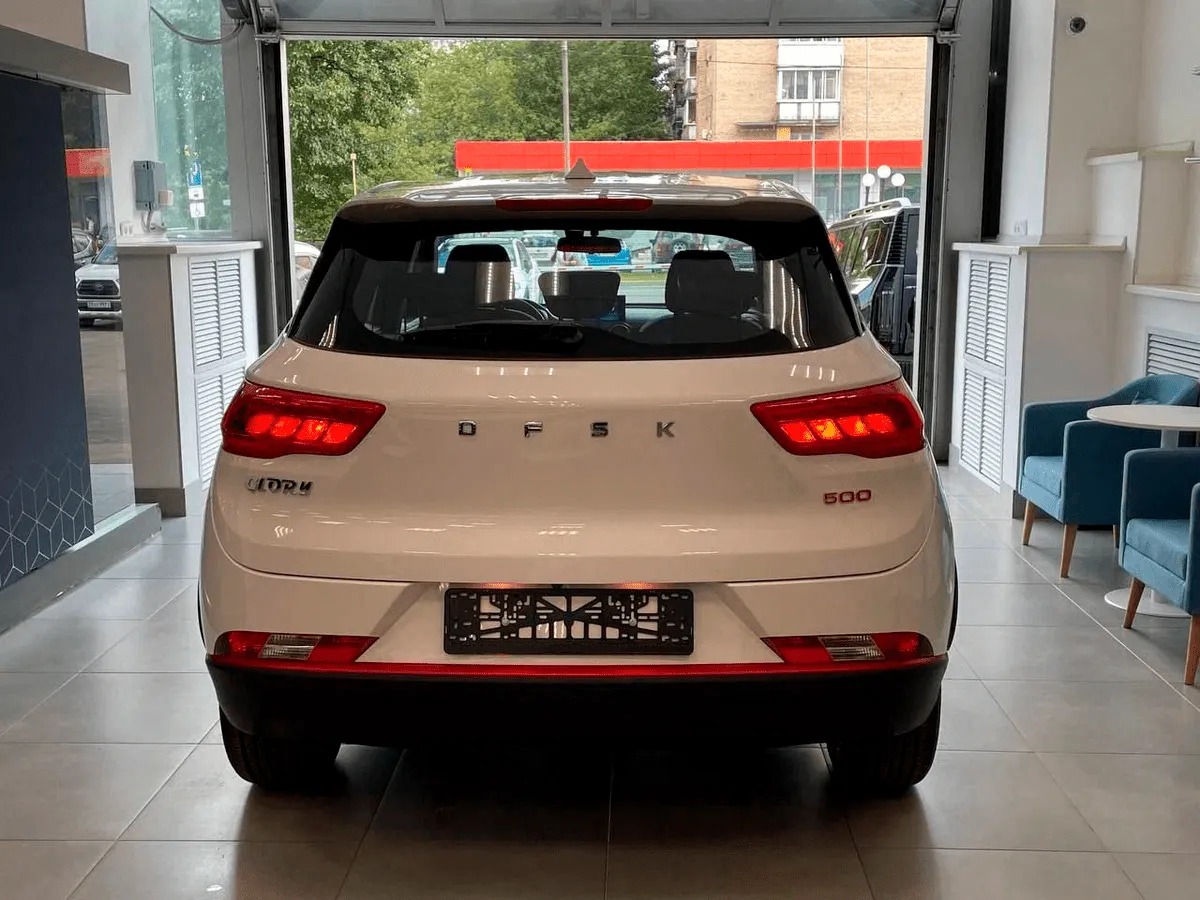 Dongfeng DFSK 500 - Изображение №4