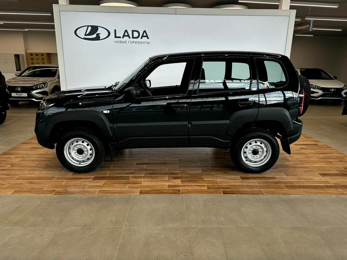 Lada Niva Travel - Изображение №2