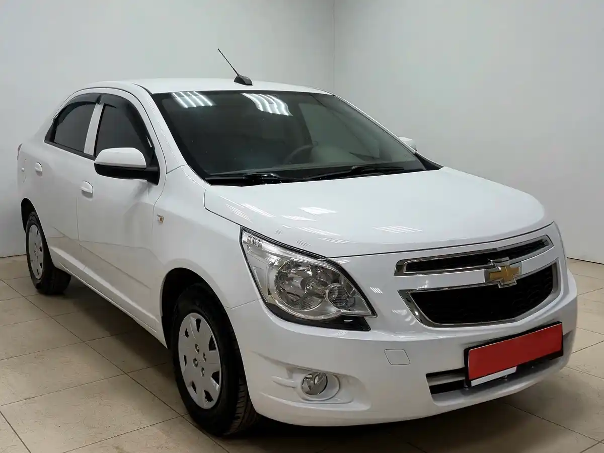 Chevrolet Cobalt - Изображение №2