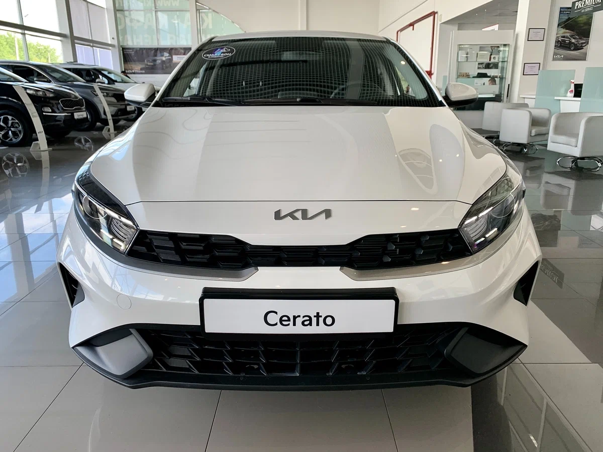 KIA Cerato - Изображение №0